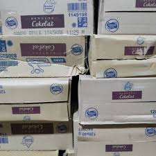 Aroma susu cukup kuat dan berbaur dengan aroma coklat bubuk ini masih belum ditambah gula atau susu sehingga siapapun bisa membuat resep di dalam kemasannya, coklat bubuk masih berupa sachet sehingga mudah jika ingin disimpan kembali. Susu Bendera Frisian Flag Kental Manis Coklat Sachet Dus 20 Pack Shopee Indonesia