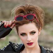 Liza Fox music, videos, stats, and photos