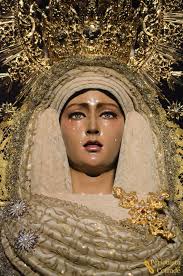 Periodista Cofrade: LA VIRGEN DEL ROSARIO DEL POLÍGONO DE SAN PABLO,  EXPUESTA EN BESAMANOS