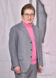 Jul 10, 2021 · 2011년 12월 25일 《개그콘서트》의 생활의 발견에서 게스트로 출연했는데, 송준근의 회사 이사이자 회장 딸이자 여자친구 역을 맡았다. 2t7jthzrgu9xzm