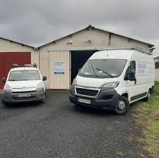 If your house has central air conditioning, cool air probably flows through the same ducts that heat does and is regulated by the same thermostat. Sas Canches Fils Heating Ventilating Air Conditioning Service Saint Paul Des Landes 45 Photos Facebook