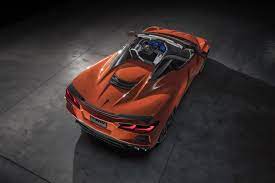 The 2021 corvette offers a retractable hardtop. Das Ist Die 2020 C8 Corvette Convertible Erstmals Mit Hardtop Modern Muscle Cars