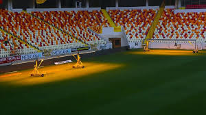 Evkur yeni malatyaspor, ligde oynadığı 4 maçta 1 galibiyet, 1 beraberlik ve 2 mağlubiyet aldı. Uefa Ve Tff Yetkilileri Yeni Malatya Stadi Ni Denetlendi