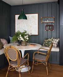 Types of kitchen breakfast bars. Chic Charming Breakfast Bar Ideas