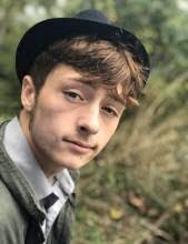 Brooklyn Weller's Instagram, Twitter & Facebook