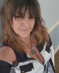 相片發佈者：Hannah Louise Davis（@hannahdavis2423）