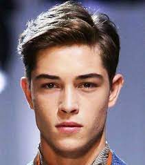 The Diamond Face Shape Has A Narrow Forehead Extreme Width Through The Cheekbones Young Mens Hairstyles Diamond Face Hairstyle Diamond Face Shape Hairstyles