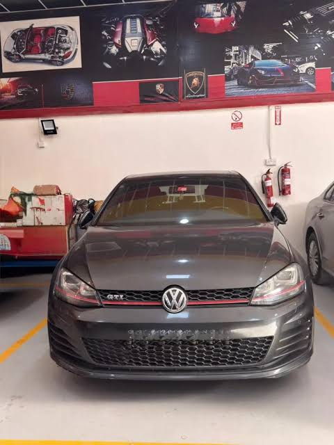 Volkswagen Service Dubai | VW Repair Al Quoz | WagenKenner