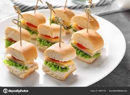 Fotos De Recien Nacido Mini Parte Cuadro Sandwiches Imagen De C Belchonock 169457702