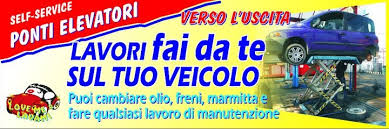 L'auto ibrida è spinta da due motori, uno a combustione (a benzina) e uno elettrico. Ponti Elevatori Self Service Lovemeelavami Autolavaggio