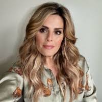 Jessica Parillo's Instagram, Twitter & Facebook