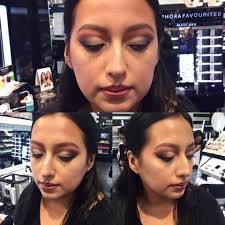 Sara Mclaughlin's Instagram, Twitter & Facebook