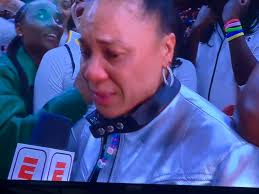 @WomensHoops_USA's video Tweet