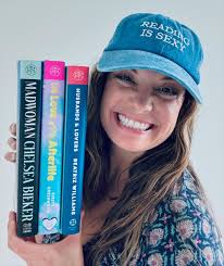 Stefanie • Bookstagram