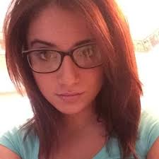 Ruth Perlman (@ruee_21)