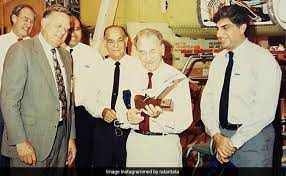 Sudha murty (née kulkarni) (born 19 august 1950) is a padma shri awardee, indian engineering teacher, kannada, marathi and english author as well as a social worker. A Nostalgic Ratan Tata Remembers Mentor Jrd Tata On His Birth Anniversary