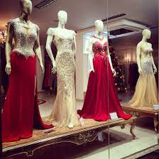 vitrine maximus atelier cascavel pr moda festa em clima de natal mais em www maximusatelier com br moda festa vestidos moda