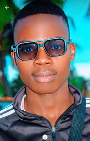 PENSEI QUE FOSSE "DOPPAZ" 😱🇲🇿 🔥QUE TALENTO MEU!🙆🏾‍♂️ Família este é  #CELSO_CUMBANE. Yutub:celso cumbane Fb: Rico celso cumbane YouTube 👇  https://youtu.be/IozO3qkJDPI?si=aR-b4gJ8LGtrjeMY