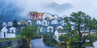 Siesta key is a boundary island in the gulf of mexico, off the shoreline of sarasota, florida. Banyan Tree