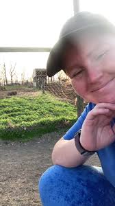 Horse Farts in Owners Face During Bath