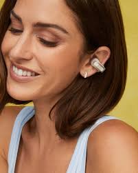 Meet our newest collab—the limited-edition Bose x Kendra Scott Ultra Open  Earbuds 🎶✨ Designed to elevate your every day, our clip-on earbuds let you  enjoy your music and hear the world around