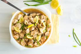 Lemon is a classic chicken pairing that always gives fresh flavor. 21 Healthy Crock Pot Recipes For Weight Loss