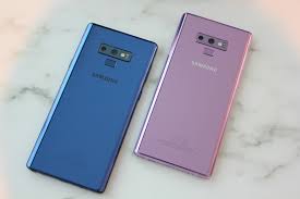 It's a simple change but one that fixes a big issue. Comparison Between Samsung Galaxy Note 9 Vs Galaxy Note 8