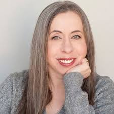 Flora Elmore's Instagram, Twitter & Facebook