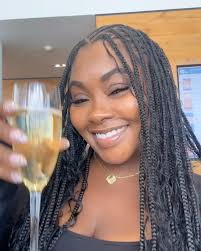 Instagram photo by 💗💋🌟NAE🍸👑👠 • Sep 28, 2024 at 2:12 PM