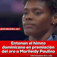 Entonan el himno dominicano en premiación del oro a Marileidy Paulino