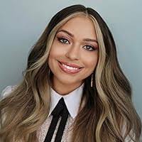 Victoria Daigle's Instagram, Twitter & Facebook