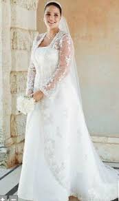 If You Are Looking For Plus Size Wedding Dresses With Sleeves But Are Not Havin Wedding Dresses Plus Size Wedding Dresses With Sleeves Plus Size Wedding Gowns