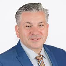 Anthony Pellicane's Instagram, Twitter & Facebook