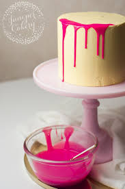 How To Make A Trendy Drip Cake Allcakepict Glaseado Para Pastel Tortas Torta De Cupcakes