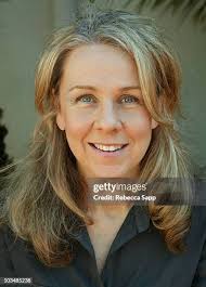 437 Courtney Hunt Photos & High Res Pictures