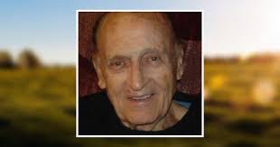 Earl Vincent's Instagram, Twitter & Facebook