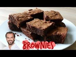 Brownies De Cyril Lignac Lea Cooking Youtube Gateau Chocolat Noix Recette Dessert Brownie Noix