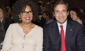 Atualmente, teresa garante que continua a ter uma boa ligação com a família passos coelho. Faleceu Laura Ferreira Mulher Do Ex Primeiro Ministro Pedro Passos Coelho