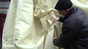 Protéger les plantes en hivers, c'est protéger les pots, c'est protéger les racines et c'est protéger la vie… c'est beau. Protection D Un Olivier Cultive En Region Froide Youtube