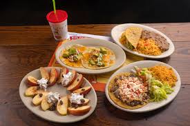 If you're anywhere near ensenada, a stop at el fenix for fish tacos *needs* to be on your agenda. Kids Eat For 1 99 Every Tuesday At El Fenix Three Different Directions