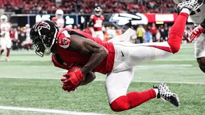 Julio jones is a ridiculously talented and athletic human being and that was never more apparent than with this catch he made in the fourth quarter. Julio Jones Dives Past Peterson For Td