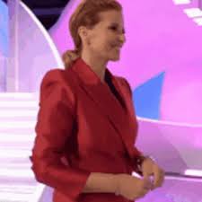 Ainda estagiou na rtp, no programa regiões, . Crestina Cristina Ferreira Gif Crestina Cristina Ferreira Tvi Discover Share Gifs