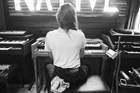 In honor of the 5th anniversary of Shades, here's some BTS featuring  everyone who played