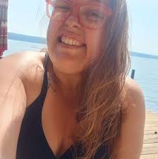 What can take a chicken without leaving feathers?