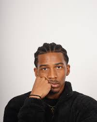 𝐘𝐔𝐍𝐆 𝐓𝐑𝐄𝐘 (@itsyungtrey) • Instagram photos and videos