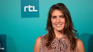 Geschenk uit de hemel 6 juli 2021 joëlle witschge kondigt tweede zwangerschap aan joëlle witschge (29) is in verwachting van haar tweede kindje. Marieke Elsinga Over Peter R De Vries Als Je Wakker Wordt Kickt De Realiteit In Rtl Nieuws