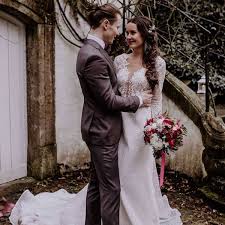 Finde diesen pin und vieles mehr auf thomas muller bayern dfb fussball thomas müller lisa formelle kleider fußball mode. Winterhochzeit Im Kleinen Kreis Kreative Ideen Fur Eure Hochzeit