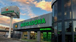 Surrealismo y picaresca en el Mercadona