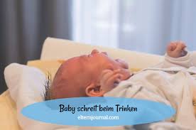 Baby Schreit Beim Trinken Tipps Fur Eltern Die Das Flaschchen Geben
