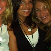 Lauren Eskenazi's Instagram, Twitter & Facebook